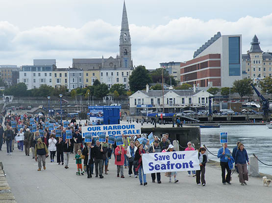 Harbour_protest_2015