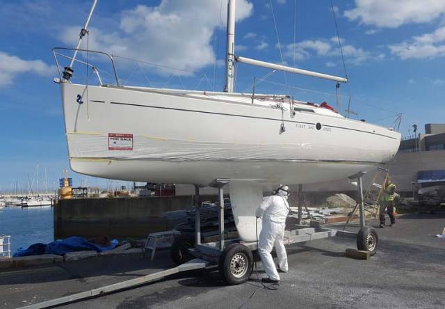 MGM Boatyard complete an antifoul spray on a racing yacht at their Dun Laoghaire Harbour Yard. See video below.