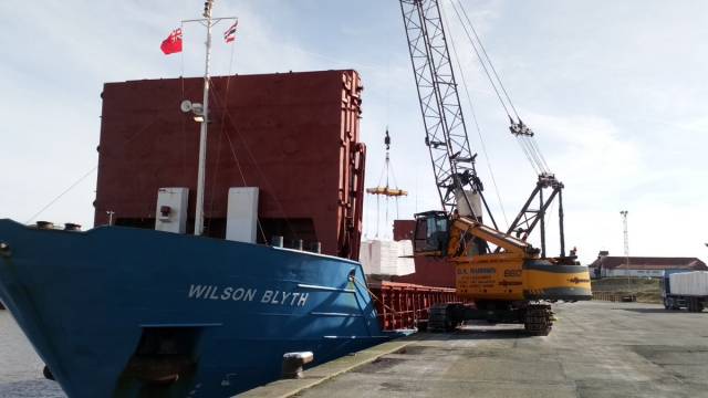 Wilson Blyth with the first cargo of wood-pulp imported from South America at the Port of Silloth in Cumbria for the English port's new customer, the Japanese packaging manufacturer Futamura Group. In 2015 AFLOAT reported on the 3.713dwt cargoship which delivered huge fermentation tanks for the Guinness St. James's Gate Brewery in Dublin, however for logistical purposes the ship docked in Dun Laoghaire Harbour to unload the project cargo.