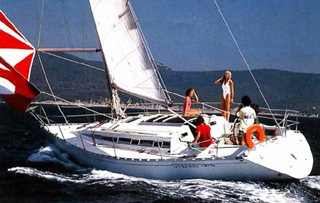 When the First 375 first appeared in 1985, she was very much in the forefront of yacht design, and now her good looks have acquired a classic status