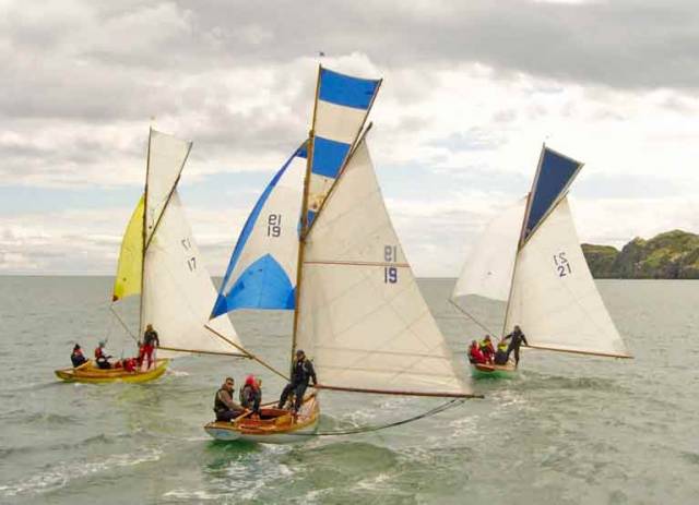 An ancient class in the best of health. The Howth Seventeens Oona (left, Peter Courtney, built 1910), Isobel (Conor & Brian Turvey, built 1988) and Orla) (Ian Malcolm, built 2017) racing towards Ireland’s Eye in their Annual Championship on Saturday. In addition to their five race “National” Championship, the class provides about 60 club and regatta races in the course of the season