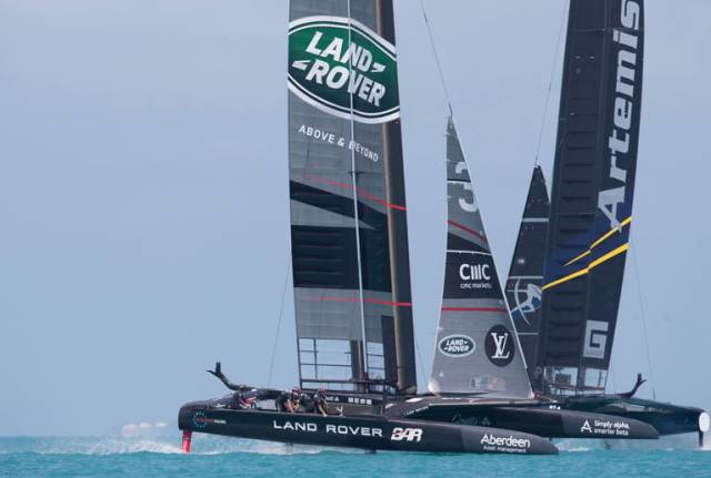 Day 4 - America's Cup Round Robin 2. Land Rover BAR vs. Artemis Racing