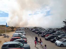 Smoke from the dune fire blows over the car park at Curracloe beach this afternoon