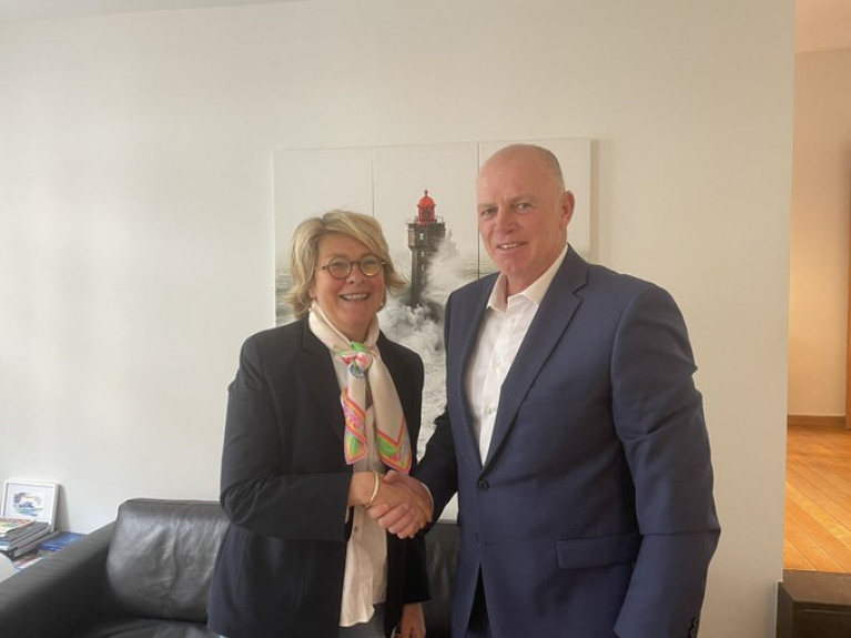 ESPO Secretary-General Isabelle Ryckbost and Interferry CEO Mike Corrigan