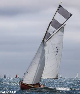 Ian &amp; Judith Malcolm’s 1898-built Aura has emerged as Howth 17 Champion from the VDLR 19
