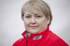 Clipper Race yachtswoman Trudi Bubb was injured when yacht Unicef &#039;fell of a wave&#039;