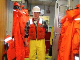Marine Notice On Legal Requirements For Lifejackets &amp; Buoyancy Aids