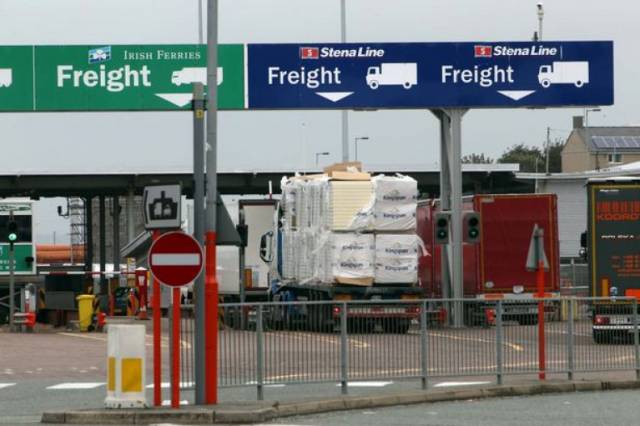 The vast majority of exporters from Ireland involves freight traffic bound for mainland Europe using the 'central corridor' route of Dublin-Holyhead and from there make a land-bridge across the UK. Afloat adds that according to the Welsh Cabinet Secretary, 70% of Ireland's trade with the rest of the EU passes through the port. 