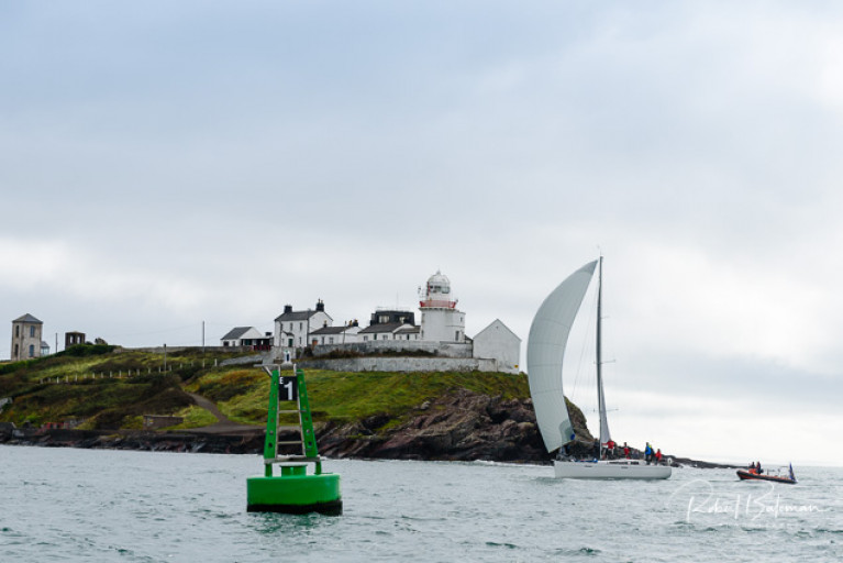 History redeemed….the Royal Cork YC have been denied much of their Tricentennial Celebration during 2020, so it was a very special moment when Denis & Annamarie Murphy's Grand Soleil 40 Nieulargo (RCYC) crossed the line at Roche's Point this (Monday) morning to win the Fastnet 450 Race