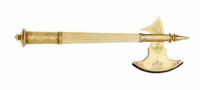 The ceremonial axe has a fluted ivory shaft, gold terminal inscribed "ULSTER" / launched at / BIRKENHEAD / 27th June 1896
