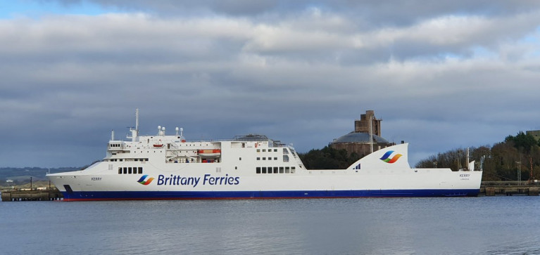 It's believed Brittany Ferries are looking at moving the Cork-Santander route (to Rosslare) as two year trial period comes to an end. MV Connemara AFLOAT adds had launched the Ireland-Spain route in 2018, however this year is served by the larger ropax Kerry (above) as previously reported on Ferry News. Afloat also adds that in November due to stormy weather sailings were cancelled which led to berthing temporarily (as seen) at Marino Point, Cork Harbour, upriver of Ringaskiddy Ferry Terminal.