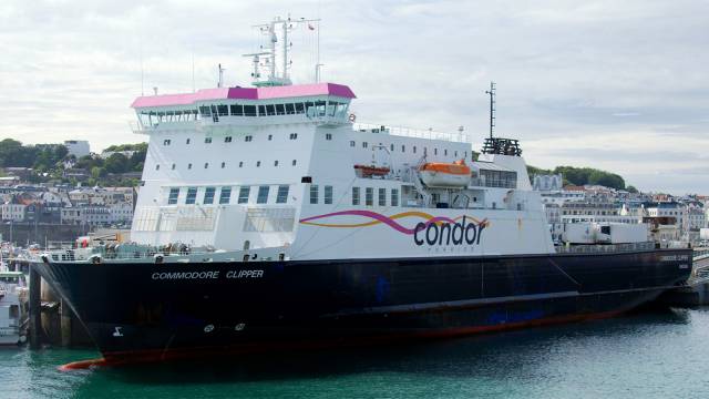 The main Channel Islands ferry Commodore Clipper AFLOAT has indentified berthed in St. Peter Port, Guernsey where owners Condor is based. The ropax is seen above with refrigerated containers which are used to transport potatoes 'Jersey Royals' (see link below) for export to the UK mainland and beyond. The 'Clipper' is a larger version of the Isle of Man Steam Packet's Ben-My-Chree.