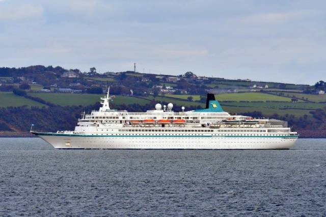 A record 115 cruise ships carrying 185,000 crew and passengers visited Belfast this season, according to Cruise Belfast. AFLOAT adds Black Watch seen in recent years in Belfast Lough with a white hull (now dark blue) had docked in the harbour on the southside of the port.  On board were Canadians taking a 26-day cruise. 