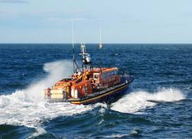 Wicklow’s all-weather lifeboat RNLB Annie Blaker launches to assist the yacht with a snapped forestay