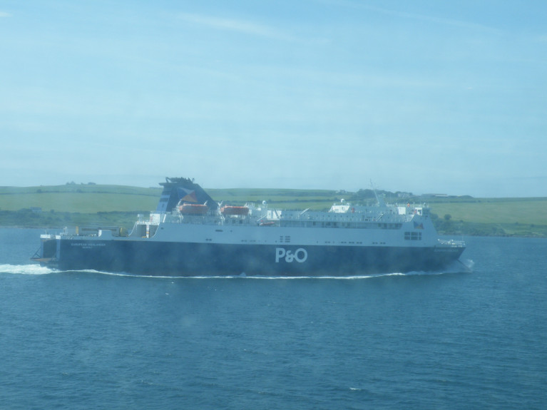 Full service as P&amp;O Ferries second Larne-Cairynryan route ropax European Highlander began sailing this afternoon. 