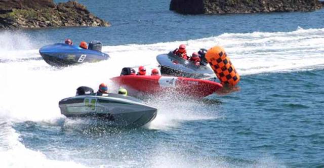 No time to be nervous…..Class 3 in action at the OCRDA event in Torquay, with Team Power Marine of Malahide in foreground as Alan Power and Sam Jackson zap out of the turn