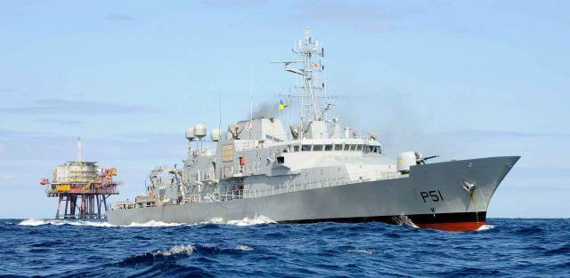 The operation is being coordinated by the Marine Rescue Coordination Centre in Valentia and is being supported by the Naval ship LÉ Róisín