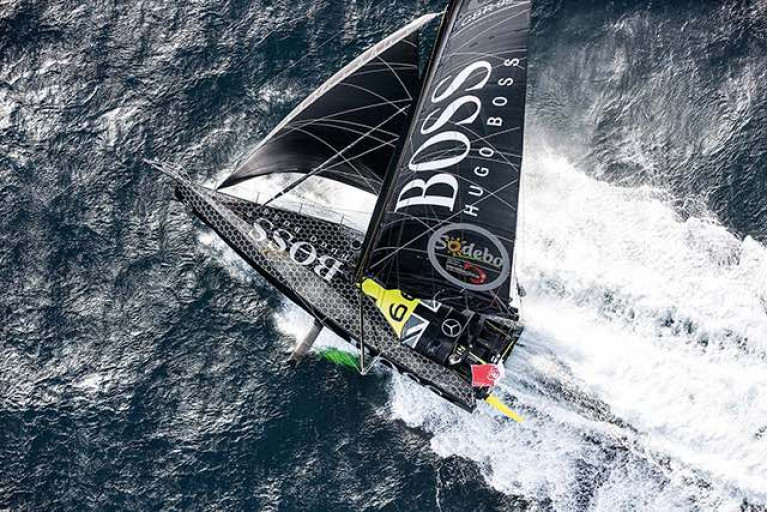 Alex Thomson Departs Cape Town & ‘heads for home’ Onboard HUGO BOSS