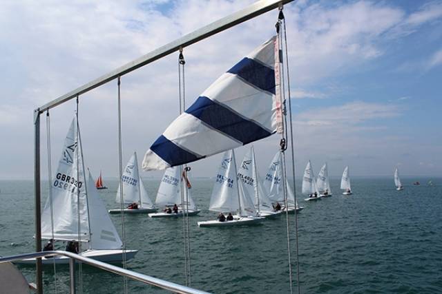 17 Flying Fifteens turned out for Saturday's DBSC race