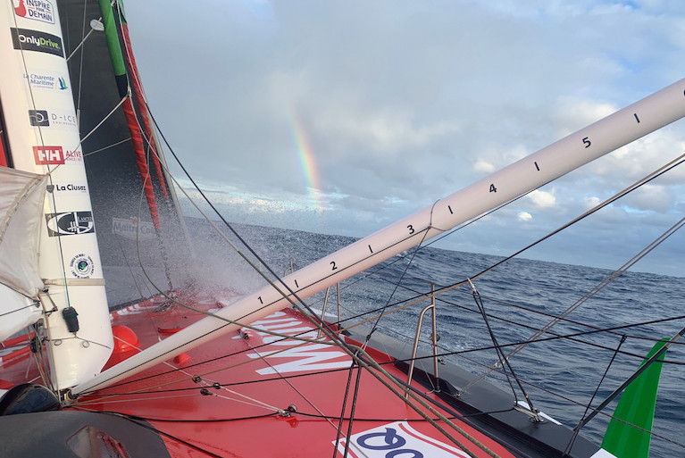 Yannick Bestaven [Maître CoQ IV is 97.38 nm from the leader