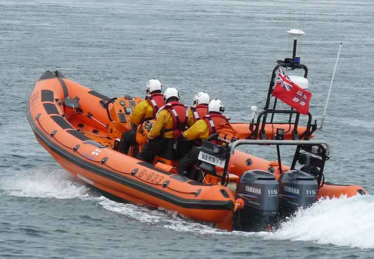 Portaferry RNLI assessed the situation and observed that the yacht was drifting close to shore off Taggart Island