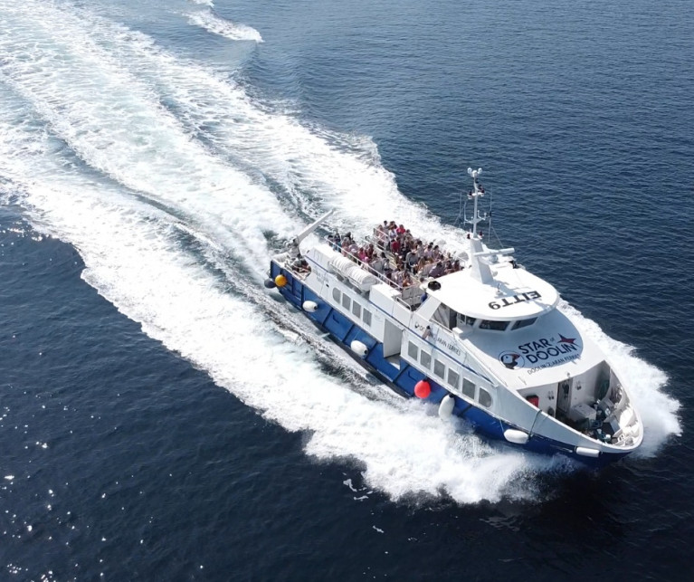 The service to the Aran Islands has been operated by the Garrihy family for more than 20 years and the deal includes the Star of Doolin. AFLOAT adds this 121 tonnes custom-built 24m ferry built in 2018 is the newest of the fleet sold. The ferry has a capacity for 200 passengers.  