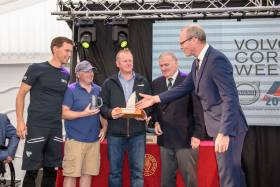 Tánaiste and Minister for Foreign Affairs and Trade, Simon Coveney TD and Irish Sailing President Jack Roy congratulate the SB20 Sin Bin Crew at yesterday&#039;s Cork Week official opening ceremony 