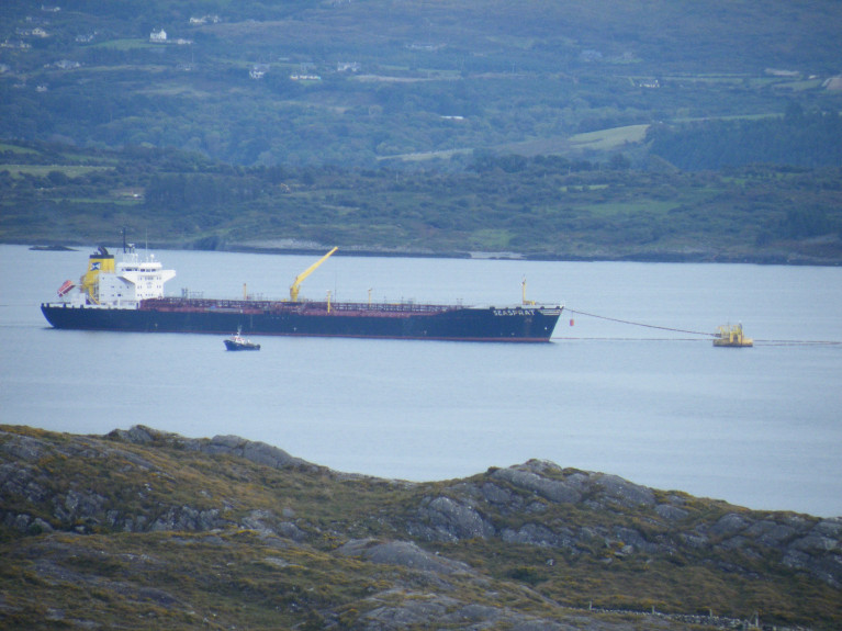 Bantry Bay Port total traffic was up 81% to 1.3m tonnes in 2020, compared with 2019. Above AFLOAT's photo of tanker, Seasprat at the Single Point Mooring system where during operations at the SPM, only such vessels engaged by the Oil Storage Facility on Whiddy Island to assist in the operation or authorised by the Harbour Master, are permitted to enter an Exclusion Zone.