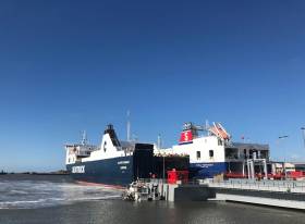 Heysham Port&#039;s newly installed £10m ro-ro ramp linkspan (berth No.2) in use by Seatruck Ferries Clipper Pennant. At the adjacent ramp berth No.3 is the Seatruck owned Stena Performer which is on charter to Stena Line.