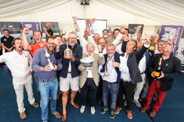 France Blue celebrate victory in the 2016 Brewin Dolphin Commodores' Cup